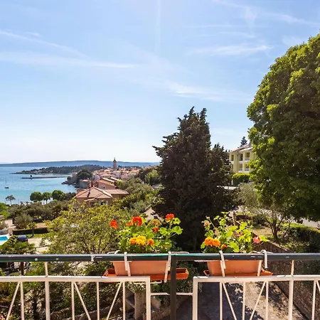 Apartament 3 Bedroom Gorgeous In Krk Krk Town