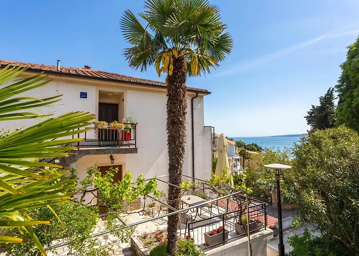 3 Bedroom Gorgeous In Krk