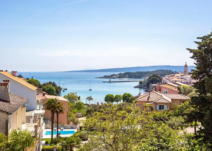 아파트 3 Bedroom Gorgeous In Krk