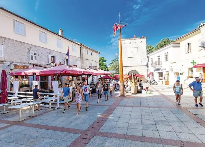 3 Bedroom Gorgeous In Krk 아파트 크르크